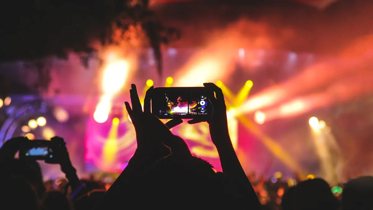 Community radio station website examples